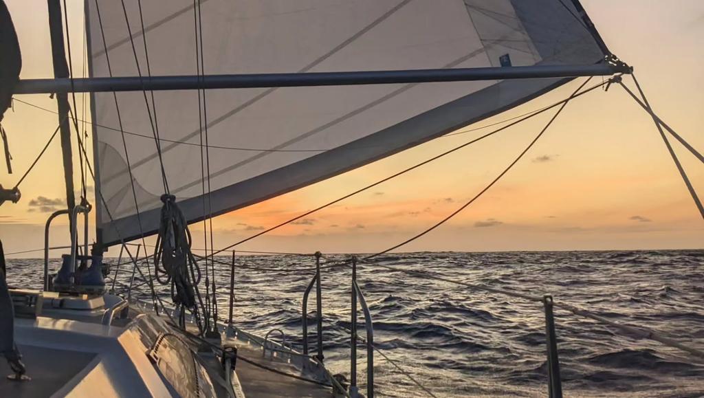 Cesta na západ s výhledem